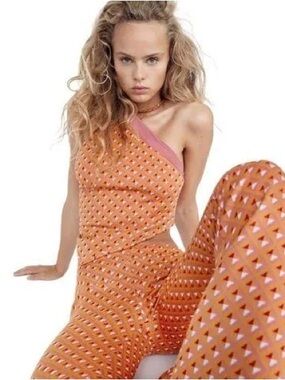 Zara Asymmetrical Printed Top – Orange/Pink Geometric – Size M